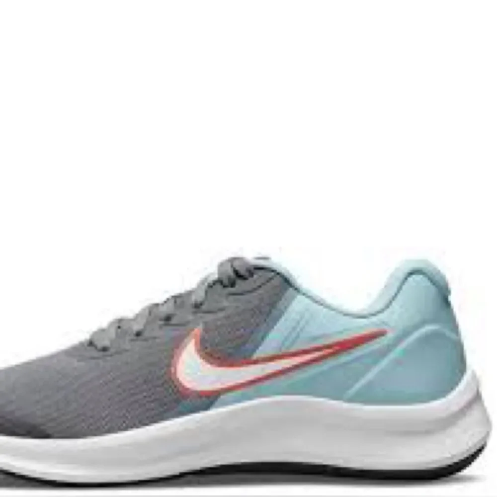 Nike Sneakers size 4 youth